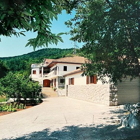 Villa Mittler Lovran Eksteriør billede