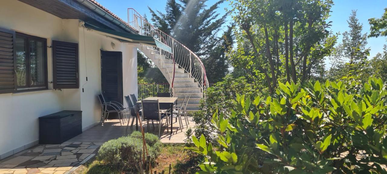 Villa Mittler Lovran Eksteriør billede