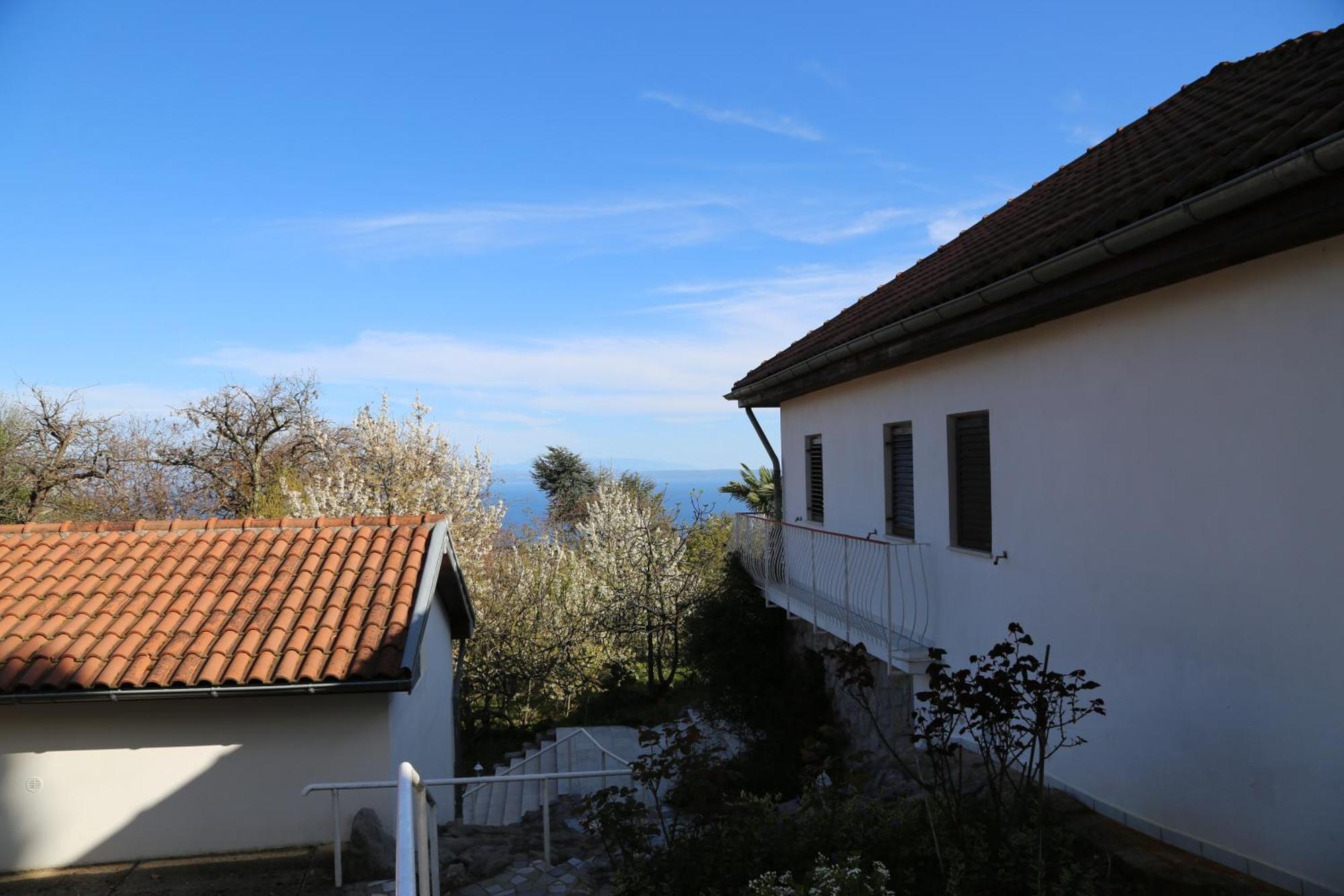 Villa Mittler Lovran Eksteriør billede