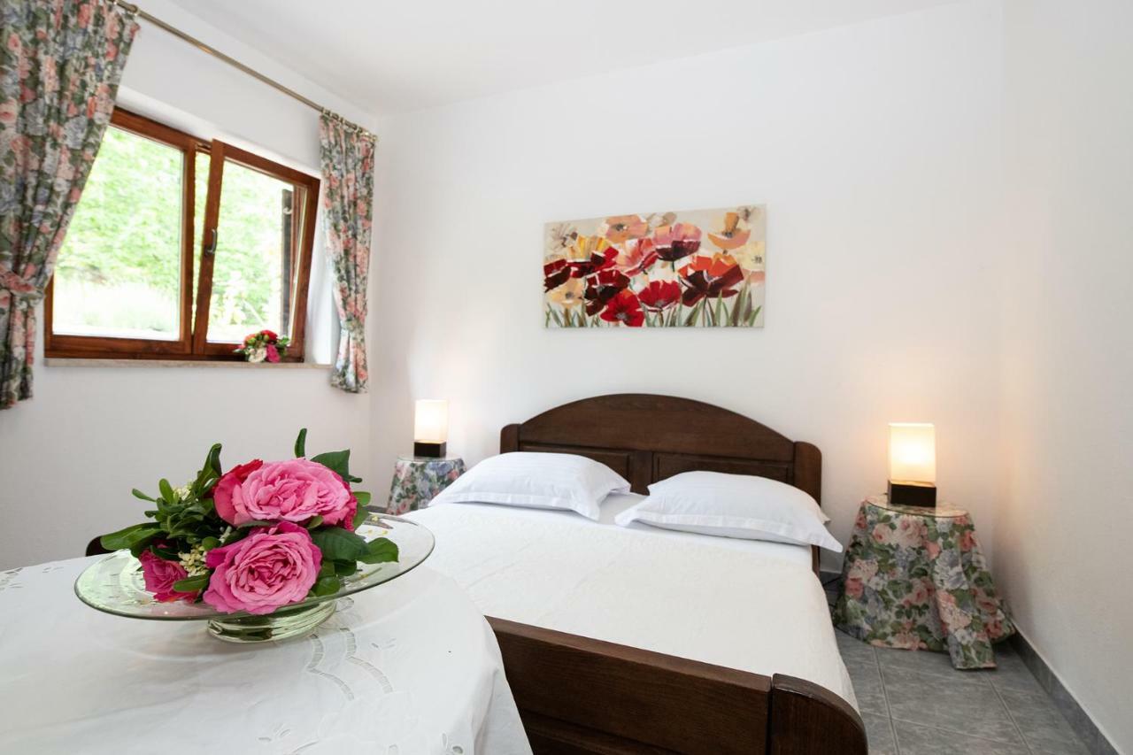 Villa Mittler Lovran Eksteriør billede